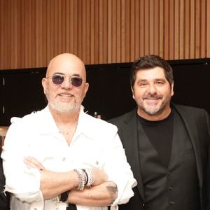 Exclusif - Pascal Obispo, Patrick Fiori en backstage de l'enregistrement de l'émission La Grande Fête de Carcassonne, diffusée le samedi 6 septembre à 21.10 sur France 2, dans la Cité Médiévale de Carcassonne, France, le 24 juin 2025. © Jack Tribeca/Bestimage