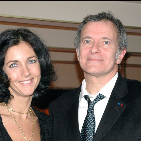 Cristiana Reali et Francis Huster lors de la projection du téléfilm "Chat bleu, chat noir" au Théâtre du Ranelagh.

ELSA GUARDIA / BESTIMAGE