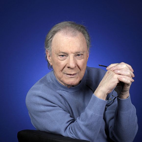 Herbert Leonard posant lors d'une séance photo à Paris, France, le 15 février 2023. Photo by VIM/ABACAPRESS.COM