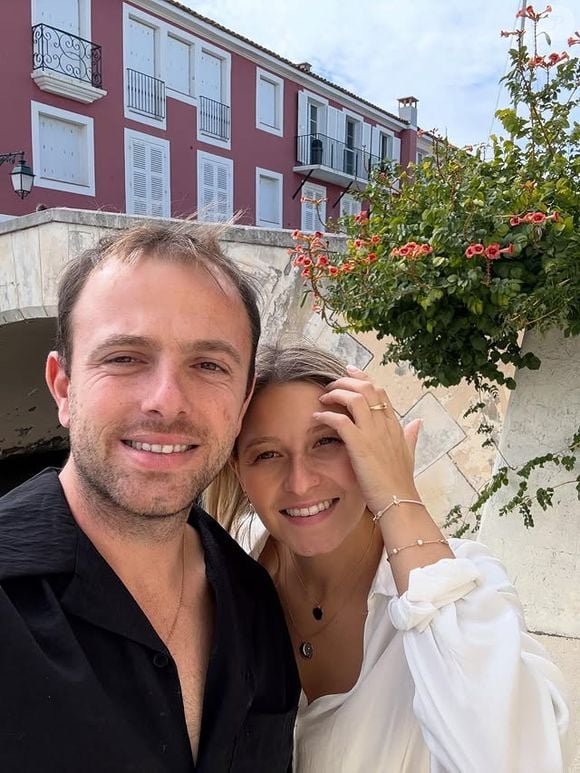 Mais la région souffre de plus en plus du dérèglement climatique. Ludovic de "L'amour est dans le pré" file le parfait amour avec Julia. @Instagram