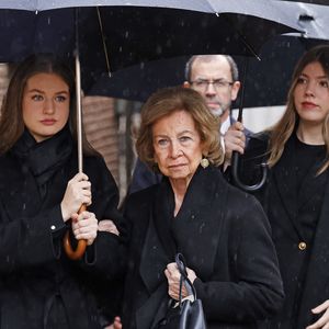 La petite soeur de leur grand-mère Sofia est décédée

La reine Sofia et ses petites-filles, la princesse Leonor et l'infante Sofia, arrivent à la cathédrale grecque orthodoxe Saint-André et Saint-Démétrius pour assister à la cérémonie en l'hommage d'Irène de Grèce, le 17 janvier 2026, à Madrid (Espagne). © José Ruiz/Europa Press/Bestimage