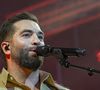 C’est à l’aide de sa main qu’il cachait le visage d’Eva Alba. La petite fille lui a alors demandé la raison de son geste. 

Concert de Kendji Girac a Dieppe (76) le 29 juillet 2025 - Photo by Tesson/ANDBZ/ABACAPRESS.COM