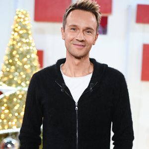Exclusif - Cyril Féraud - Enregistrement de l'émission "Vivement dimanche" au studio Rive Gauche, presentée par M. Drucker le 19 novembre 2025, avec une diffusion sur France 3 le 28/12/2025. © Guillaume Gaffiot / Bestimage