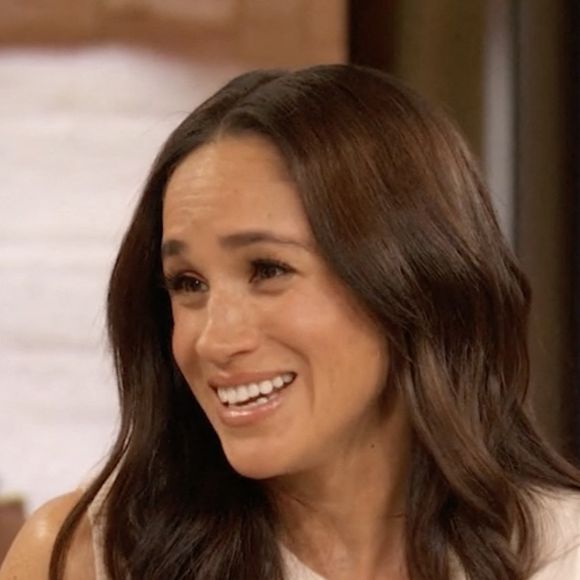le mal est déjà fait : "Si je veux lancer ma série désormais, en reprenant donc ma propre création littéraire, tout le monde va croire que j’ai copié l’idée de Meghan" indique-t-elle au Daily Mail

Meghan Markle, duchesse de Sussex dans le Drew Barrymore Show. - Pictures must credit:  The Drew Barrymore Show / Paramount Plus

Picture supplied by JLPPA