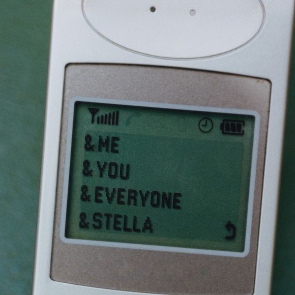 La collection Stella McCartney x H&M est disponible ce jeudi 7 mai. Capture d'écran Instagram