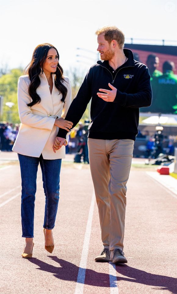 Il peut rester serein avec Meghan Markle
Prince Harry et Meghan Markle aux Etats-Unis en 2021 ©Backgrid USA / Bestimage