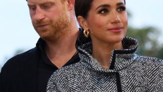 "Des touristes" : Meghan et Harry pris à partie après leur visite aux sinistrés de Los Angeles, leur réponse fait mal