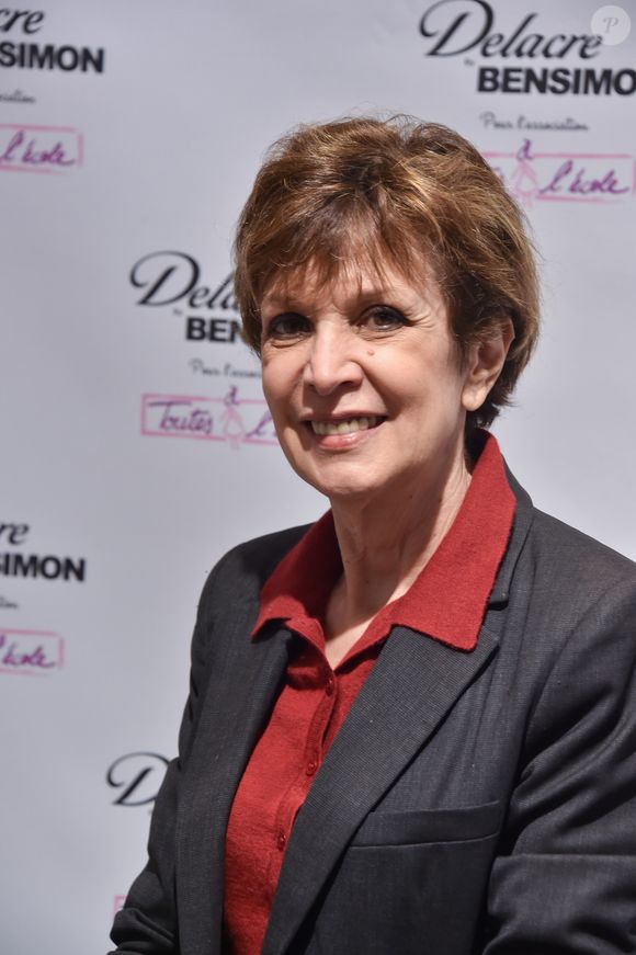 Catherine Laborde - Conférence de presse "Delacre by Bensimon" dans la boutique "Bensimon homme autour du monde" à Paris. Le 23 juin 2016
© Lionel Urman / Bestimage