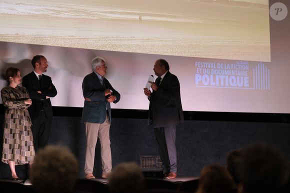 Cérémonie de cloture du Festival de la fiction et du documentaire politique à La Baule le 7 octobre 2023. Catherine Ivanichtchenko, Cyril Graziani et Pascal Perrineau, jury presse politique et Eric Dupond-Moretti. © Laetitia Notarianni/Bestimage