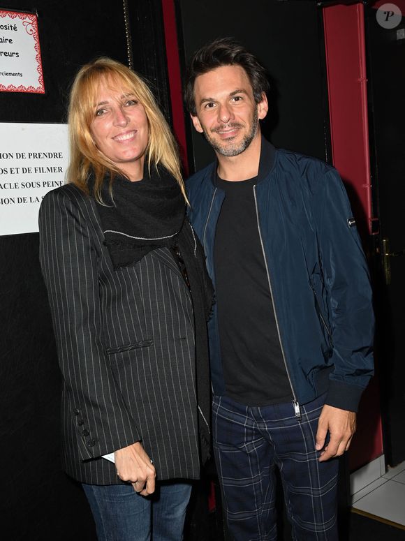 Stéfanie Jarre et son compagnon Laurent Arcaro au théâtre Gaité Montparnasse à Paris le 20 septembre 2021. © Coadic Guirec/Bestimage