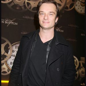 David Hallyday lors de la première du film L'étrange histoire de Benjamin Button à Paris.
Crédit : RINDOFF-BORDE / BESTIMAGE