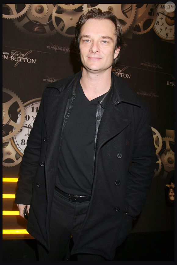 David Hallyday lors de la première du film L'étrange histoire de Benjamin Button à Paris.
Crédit : RINDOFF-BORDE / BESTIMAGE