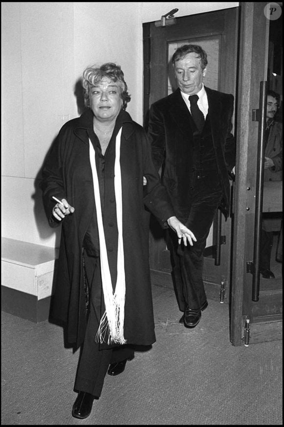 Yves Montand et Simone Signoret en soirée au Cirque Russe en 1976 à Paris. © BERTRAND RINDOFF PETROFF / BESTIMAGE