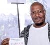 Pour lui, le sport s’inscrit dans une démarche plus large de discipline, d’épanouissement et d’amour de soi.

Harry Roselmack lors de la 3ème édition du salon du livre à Saint-Germain-des-Prés "Des pages avant la plage" à Paris le 6 juin 2026.

© Cédric Perrin / Bestimage