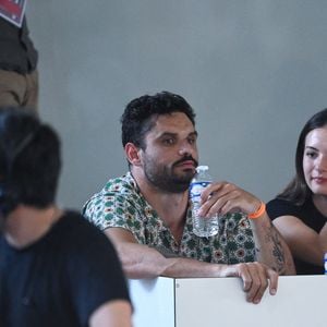 Et récemment, ils ont été aperçus ensemble lors d'un match de rugby au Stade de France.
Depuis leur récente participation à la 14ème édition de "Danse avec les stars", Florent Manaudou et Elsa Bois sont tout bonnement inséparables !
Icon Sport/ABACA