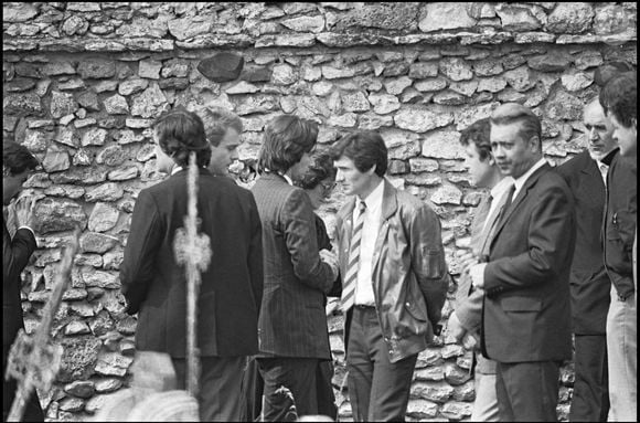 Archives - Proches de Romy Schneider dont Laurent Pétin, Michel Piccoli, à son enterrement à Boissy-sans-Avoir
AGENCE / BESTIMAGE