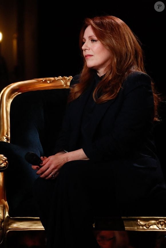 Exclusif - Isabelle Boulay lors de l'enregistrement de l'émission "Serge Lama, le dernier rappel" présentée par F. Bollaert, diffusée le vendredi 21 novembre 2025 sur France 3 à 21h10, au théâtre Marigny à Paris, France, le 29 avril 2025. © Clovis-Moreau/Bestimage