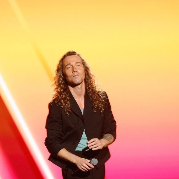 Exclusif - Julien Doré - Enregistrement de l'émission "M6 sur son 31" au Dôme de Paris, présentée par A.Galiana et E.Gossuin et diffusée le 31 décembre sur M6
© Christophe Clovis / Bestimage