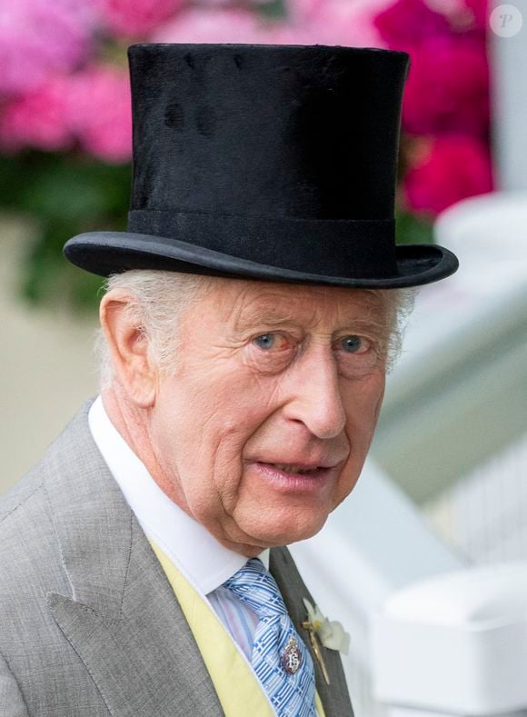 Royal Ascot, Trooping the colour, voyage à Ottawa... Un dynamisme qui interroge sur l'état de santé du souverain d'Angleterre. Alors, comment va le roi ?

Charles III au Royal Ascot, dans le Berkshire, en Angleterre, le 21 juin 2025. 21 June 2025. GoffPhotos.com