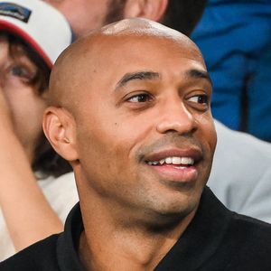 En légende de ce carrousel, le papa de 48 ans a adressé à celle qui lui ressemble de plus en plus : "Happy birthday MINI ME ! 11 ans et déjà une petite madame ! Nous t'aimons tellement". 

Thierry Henry - Célébrités dans les tribunes lors du match de football de l'Equipe de France face à l'Italie au Parc des Princes à Paris le 6 Septembre 2024. 
© Matthieu Mirville/Bestimage