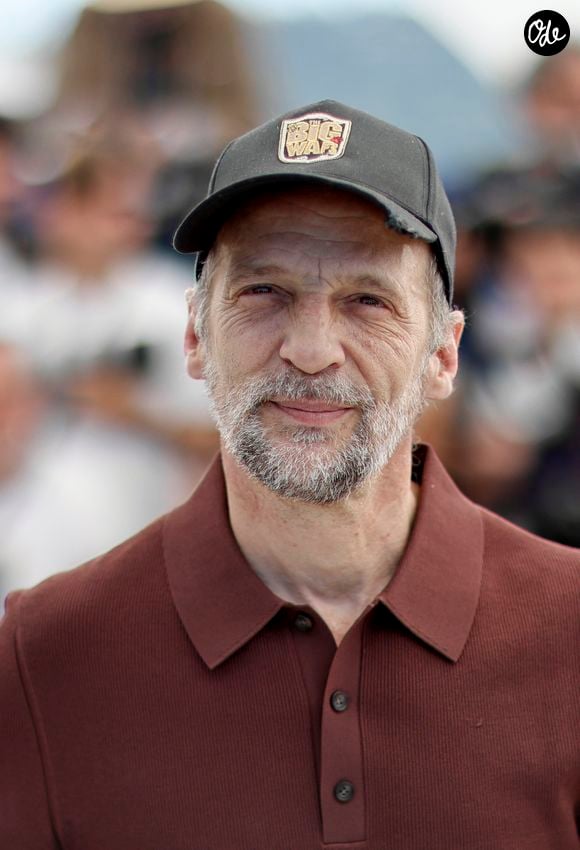 Mathieu Kassovitz au photocall du film "La Bataille De Gaulle: L'Âge De Fer" (De Gaulle: Tilting Iron) lors du 79ème Festival International du Film de Cannes, France, le 21 mai 2026. © Jacovides-Moreau/Bestimage