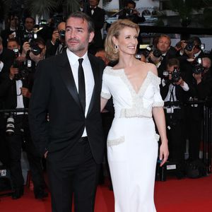 Alexandra Lamy et Jean Dujardin lors de la cérémonie de clôture du 65e festival de Cannes le 27 mai 2012 / JACOVIDES-BORDE-MOREAU / BESTIMAGE