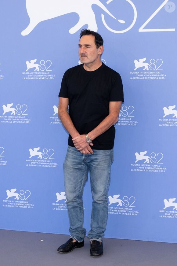 Gilles Lellouche au photocall du film "Chien 51" lors du 82ème Festival International du Film de Venise (La Mostra), Italie, le 6 septembre 2025. © SGP/Bestimage