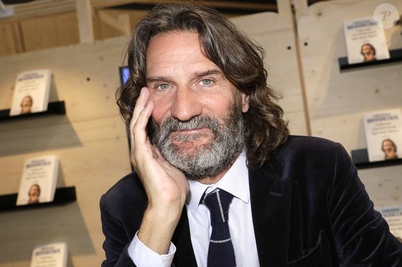 Frederic Beigbeder au festival du Livre de Paris 2023 au Grand Palais Éphémère à Paris, le 22 avril 2023. 

Photo : Cedric Perrin / Bestimage