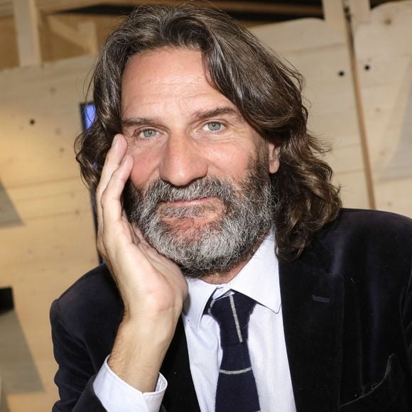 Frederic Beigbeder au festival du Livre de Paris 2023 au Grand Palais Éphémère à Paris, le 22 avril 2023. 

Photo : Cedric Perrin / Bestimage