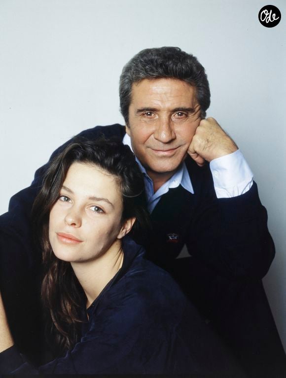 Gilbert Bécaud et Léa Catala. Pais, le 7 décembre 1989.
© Cédric Perrin/Bestimage | 00764880