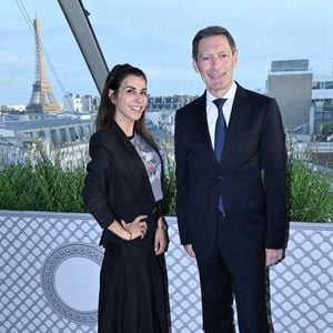 Reem Kherici, Luc Delafosse (nouveau directeur général de l'hôtel Peninsula) - Réouverture du rooftop « L'heure dorée » de l'hôtel Peninsula à Paris le 10 juin 2026. © Rachid Bellak/Bestimage
