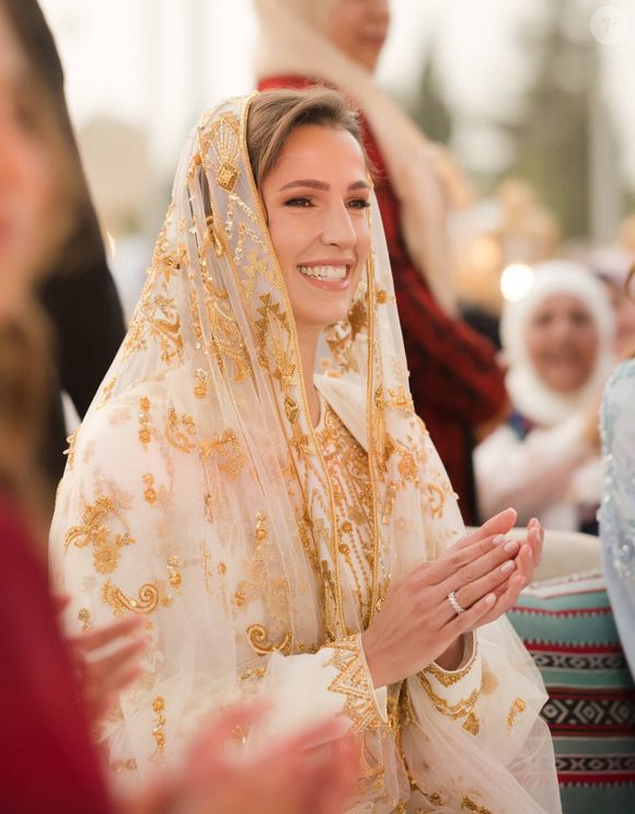 Un cliché immortalisé le 12 avril dernier
Dîner de pré-mariage du prince Hussein de Jordanie et de Rajwa al Saif, au palais royal à Amman (Jordanie), le 22 mai 2023. Le mariage du fils aîné du roi Abdallah II et de la reine Rania de Jordanie avec Rajwa al Saif, sera célébré le 1er juin 2023. Dana Press / Bestimage