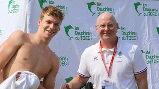 “La natation lui permet de gagner beaucoup d'argent” : Léon Marchand changé par le succès ? Son entraîneur lâche ses vérités