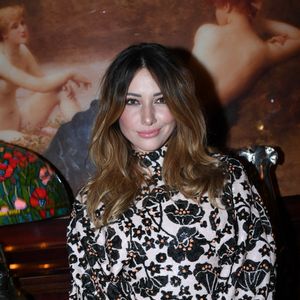 avec des finitions haut de gamme et des équipements de qualité supérieure", est-il indiqué.

Delphine Wespiser lors de la soirée Omar Harfouch "Dîner chez Maxim's" à Paris le 9 octobre 2024.
© Rachid Bellak / Bestimage