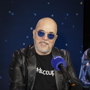 Il y a installé un studio dans lequel il a composé une partie de ses plus grands succès.

Pascal Obispo, lors de la 500 ème de Culture et Média sur Europe 1 en présence de nombreux invités, à Paris, France, le 23 janvier 2026. © Jack Tribeca/Bestimage