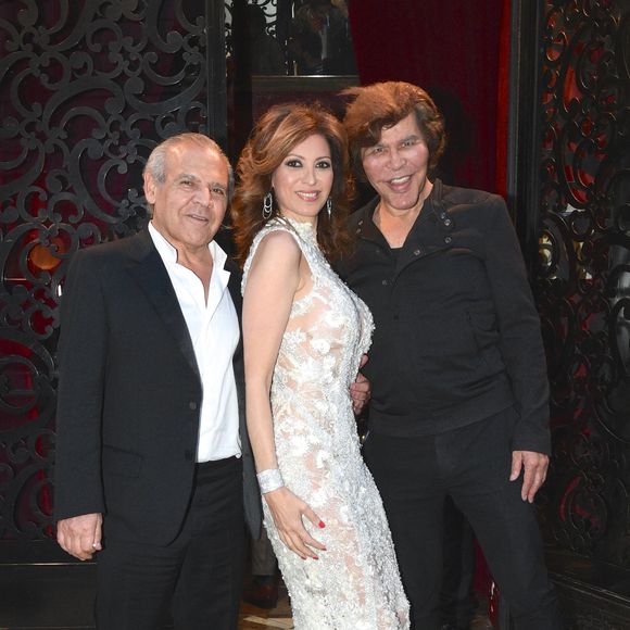 Mais  lundi 31 mars, c'est pour un tout autre sujet - et beaucoup plus sombre - que son métier qu'il fait parler de lui. 

Exclusif -  Le chirurgien Sydney Ohana, Daniela Benhamou et Grichka Bogdanoff ( Bogdanov) - Présentation de la collection privée de Lingerie de luxe et Couture de la boutique "Daniella in Love" (de D. Benhamou ) à sa boutique de la rue Boissy d'Anglas et au Buddah Bar. Collection comprenant les marques Cosabella, Raffaela D'Angelo, Andres Sarda, Impudique et Agua Bendita.
D. Benhamou et sa fille Dana Benhamou sont habillées par Jean-Paul Benielli et bijoux de Edouard Nahum.  © Erez Lichtfeld/Bestimage