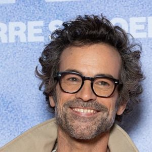 Selon lui, un parent aimerait toujours dire oui

Romain Duris assiste à l'avant-première du film 'Rembrandt' au PatheWepler le 22 septembre 2025 à Paris, France. Photo by Nasser Berzane/ABACAPRESS.COM