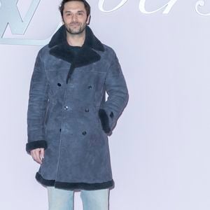 Pio Marmaï - Photocall pour le défilé Louis Vuitton prêt à porter hommes Automne / hiver  2025 - 2026 lors de la fashion week à Paris le 21 2025. © Olivier Borde /Bestimage