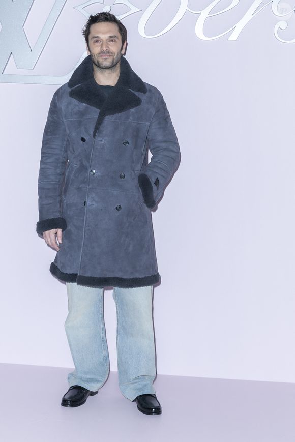 Pio Marmaï - Photocall pour le défilé Louis Vuitton prêt à porter hommes Automne / hiver  2025 - 2026 lors de la fashion week à Paris le 21 2025. © Olivier Borde /Bestimage