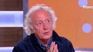 "À ma femme, à mon amour, à toi" : Cette tendre déclaration de Didier Barbelivien à son épouse Laure, de 28 ans sa cadette, en direct à la télévision