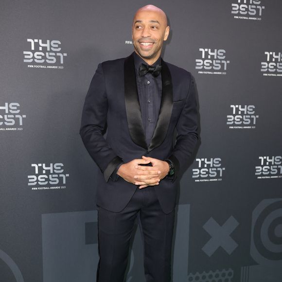 Thierry Henry arrive aux The Best FIFA Football Awards au Apollo Theatre Hammersmith, Londres. Janvier 2024 Photo (Paul Terry / Sportimage) (Crédit Image : Â© Paul Terry/Sportimage/Cal Sport Media)