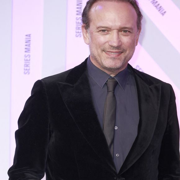 Vincent Perez lors du Festival Séries Mania à Lille le 21 mars 2025.

© Christophe Aubert  / Bestimage