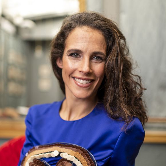 Clémence Castel, habillée par le chocolatier Nicolas Morin et la styliste Flory Brisset lors d'un essayage en prévision du défilé du salon du chocolat 2022 à Paris, France, le 21 octobre 2022. © Pierre Perusseau/Bestimage