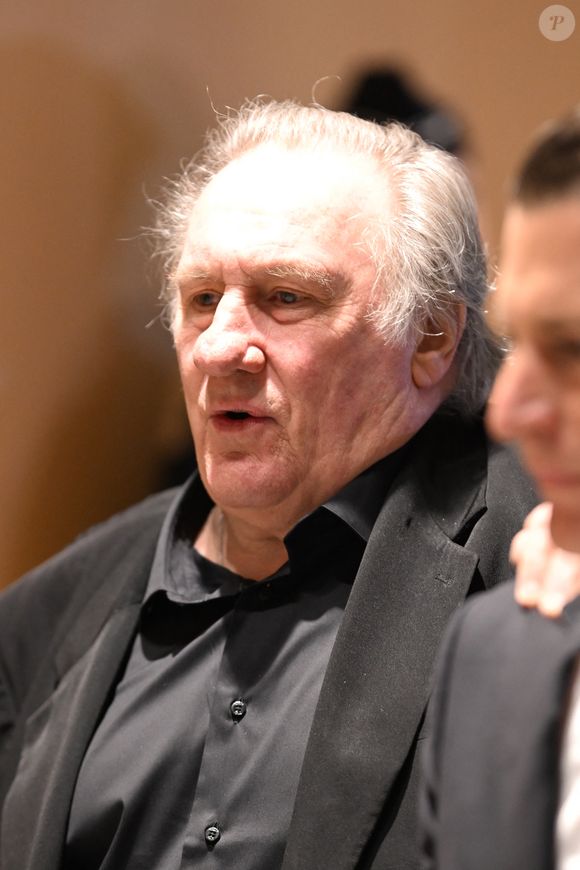 Gérard Depardieu - Interruption de séance au procès de Gérad Depardieu accusé d'avoir agressé sexuellement deux femmes en 2021 lors du tournage du film "Les volets verts" de Jean Becker.
Paris le 25 mars 2025.

© Perusseau / Clovis / Bestimage