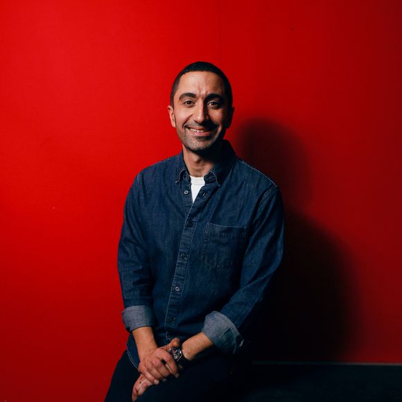 Jimmy Mohamed - Backstage - Enregistrement de l'émission "Tout le monde chante contre le cancer" au Cirque Phénix à Paris, présentée par J.Anthony et E.Gossuin et diffusée le 4 janvier sur W9 © Christophe Clovis / Bestimage