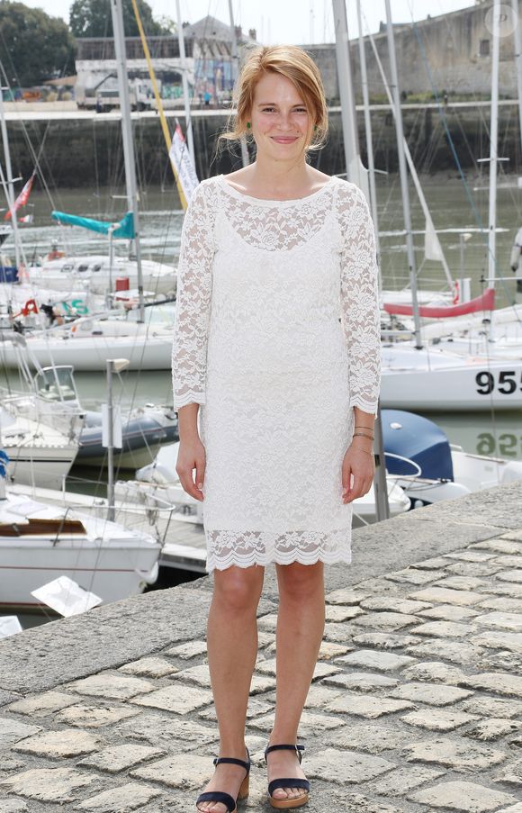 Juliet Lemonnier pour le téléfilm "Les impatientes" lors du photocall du deuxième jour du festival international du film de La Rochelle, France, le 13 septembre 2018. © Patrick Bernard/Bestimage