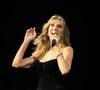Pour son treizième concert à la Plenitude Arena, le samedi 10 octobre, la chanteuse québécoise a notamment accueilli plusieurs invités prestigieux. 

Céline Dion au défilé L'Oréal Paris 2026 "Express Your Worth" en ouverture de la fashion week collection printemps / été 2027 à Paris (PFW) , le 28 septembre 2025. © Florian Lavielle / Bestimage
