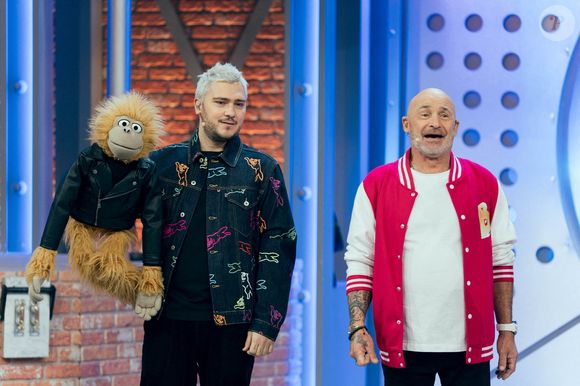 Jeff Panacloc et sa marionnette Jean-Marc avec Vincent Lagaf' sur e plateau du Bigdil à Saint-Denis, France. Le 05 décembre 2024. Photo par Alexis Jumeau/Abaca