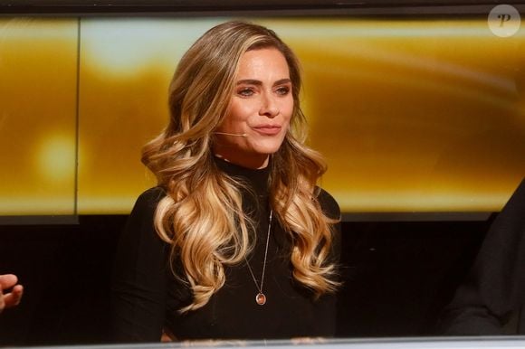Clara Morgane propose un nouveau projet à ses abonnés.

Clara Morgane - Enregistrement de l'émission "100% Logique", présentée par C.Féraud et diffusée le 5 octobre sur France 2
© Christophe Clovis / Bestimage