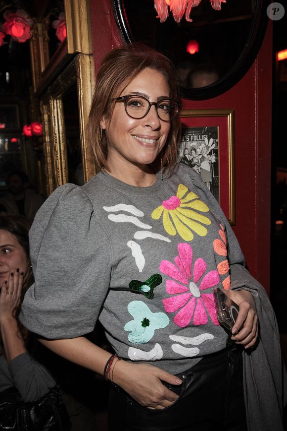 Exclusif - Léa Salamé - Inauguration du Michou Comedy Club avec Gad Elmaleh à Paris le 17 mars 2025. 
© Cyril Moreau/Bestimage